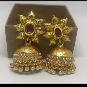 Jhumki earrings